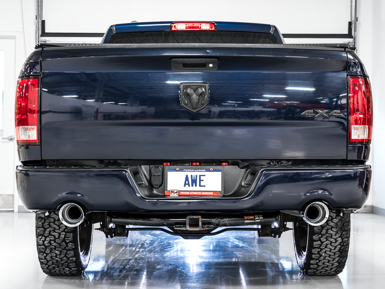 AWE 0FG Dual Rear Exit Catback Exhaust for 4th Gen RAM 1500 5.7L (with bumper cutouts) - Chrome Silver Tips