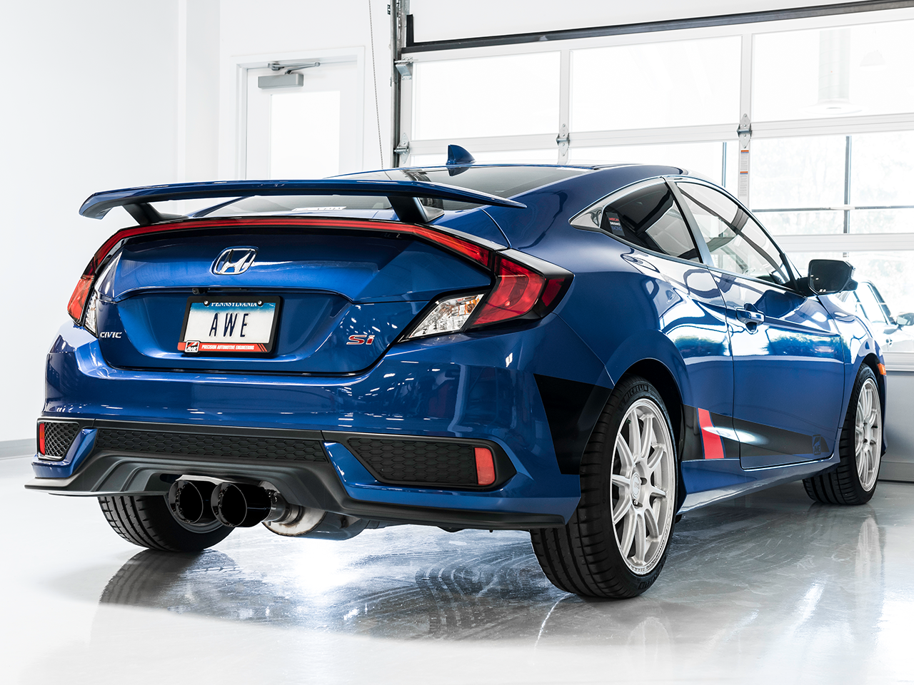 AWE Track Edition Exhaust for 10th Gen Civic Si Coupe - Sedan (Includes Front Pipe) - Dual Diamond Black Tips