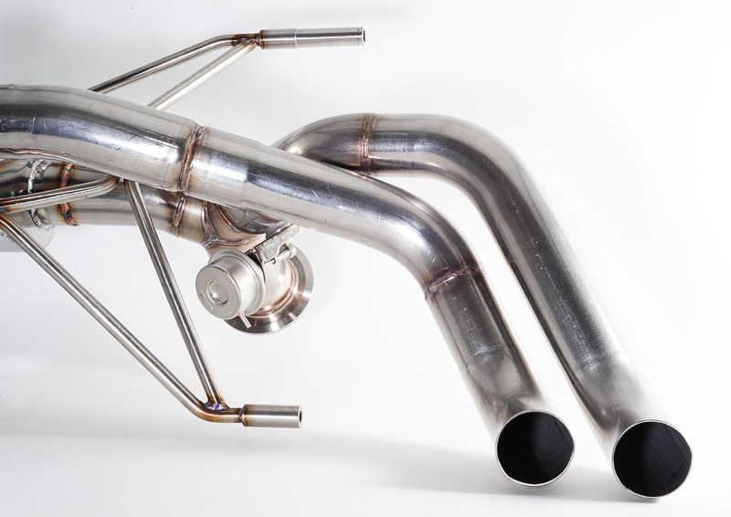 AWE SwitchPath Exhaust for Audi R8 4.2L Coupe